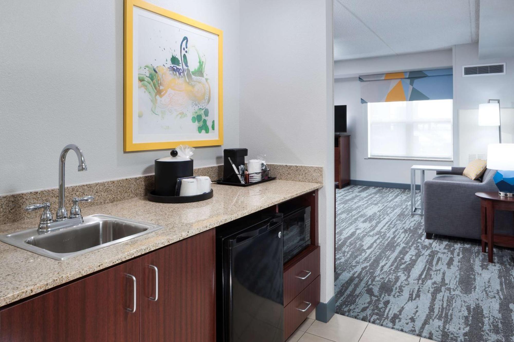 Hampton Inn & Suites Oklahoma City-Bricktown Exteriör bild