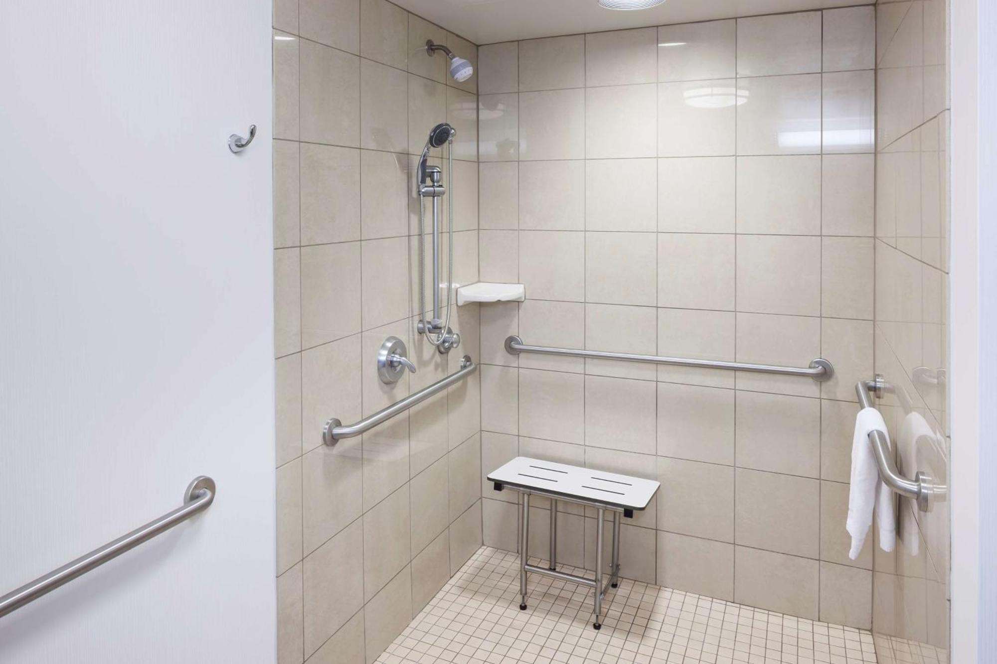 Hampton Inn & Suites Oklahoma City-Bricktown Exteriör bild