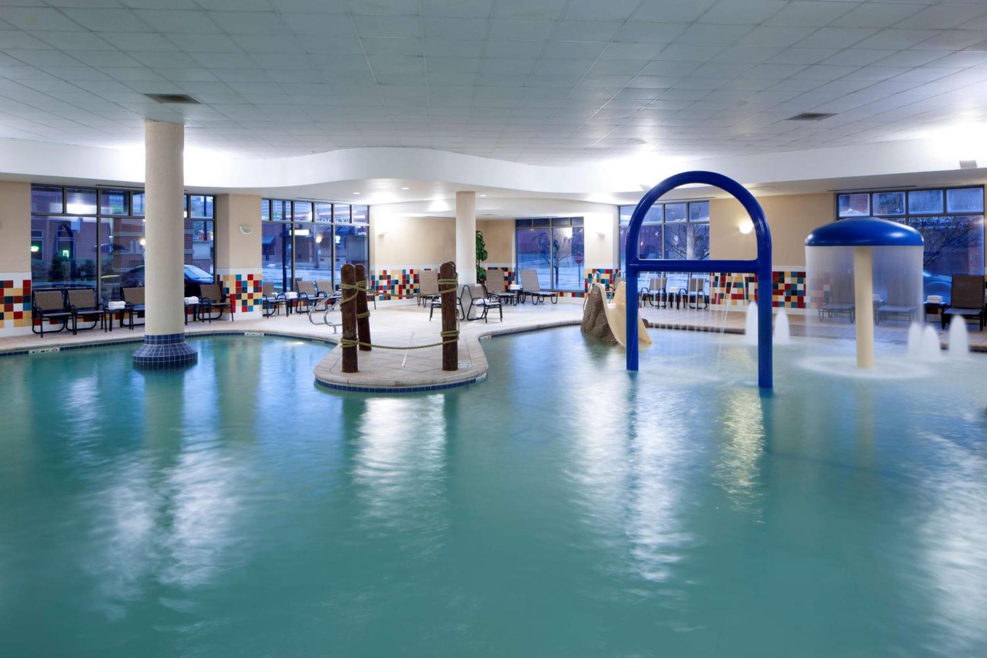 Hampton Inn & Suites Oklahoma City-Bricktown Exteriör bild